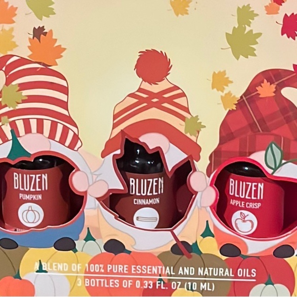 3 Essential Oils by BLUZEN .33oz Bottles 10 ML Pumpkin, Cinnamon, Apple Crisp